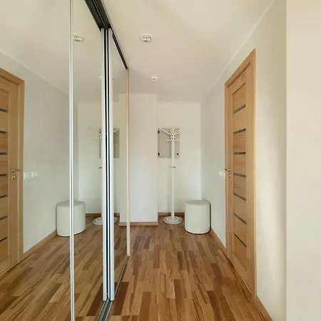 Cozy Lootsi With Sauna And Balcony - Centre *