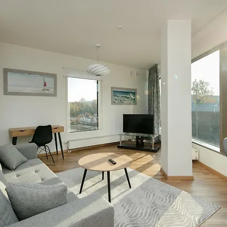 Cozy Lootsi With Sauna And Balcony - Centre Lejlighed *